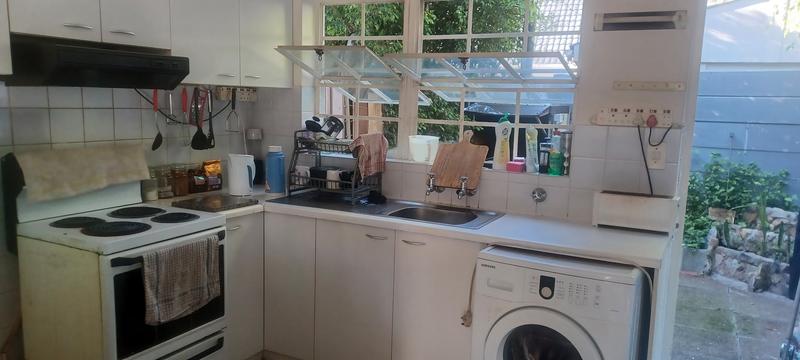 2 Bedroom Property for Sale in Lakeside Western Cape